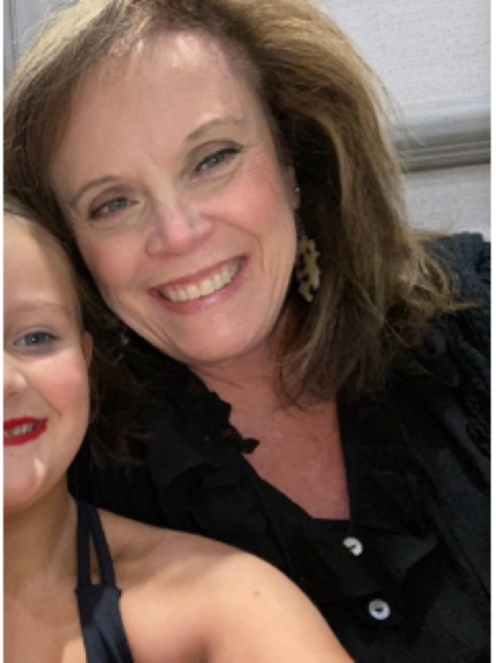 Meet your Posher, Robin